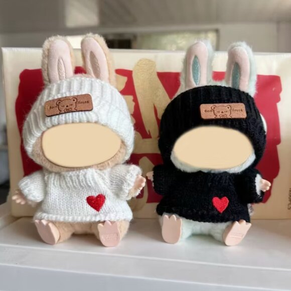 🎈SALE: Labubu - White Sweater w/Red Heart (2-pieces) - Picture 2 of 3